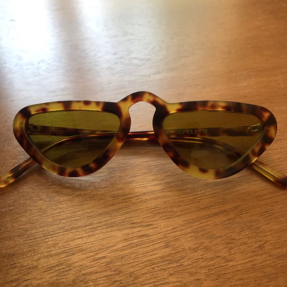 RARE Tortoise MAN REPELLER Unibrow Sunglasses